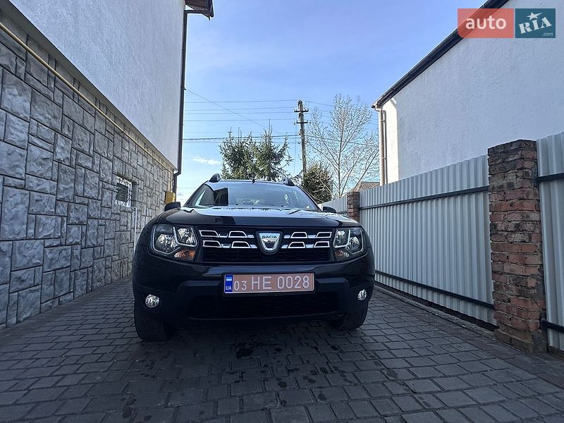 Позашляховик / Кросовер Dacia Duster 2014 в Луцьку