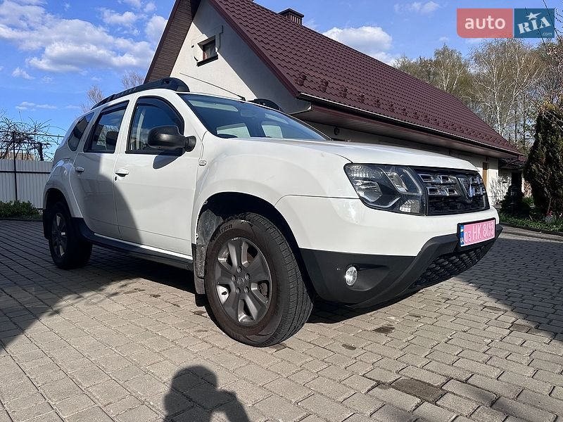 Dacia Duster 2015