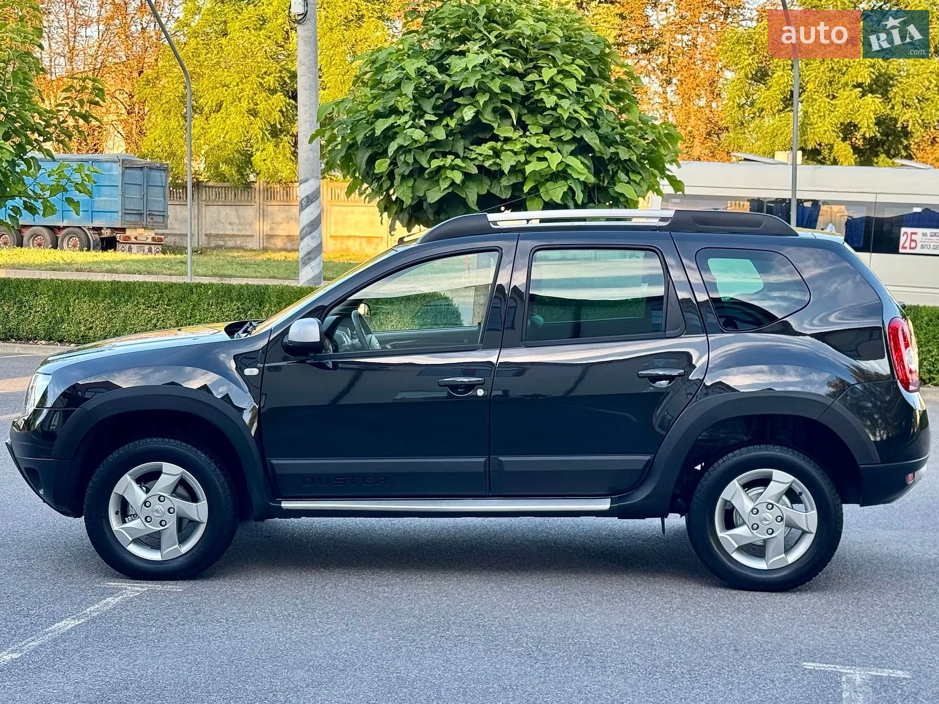2011 Dacia Duster - мініатюра 11