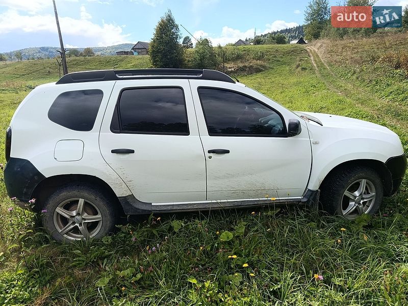 Позашляховик / Кросовер Dacia Duster 2010 в Долині