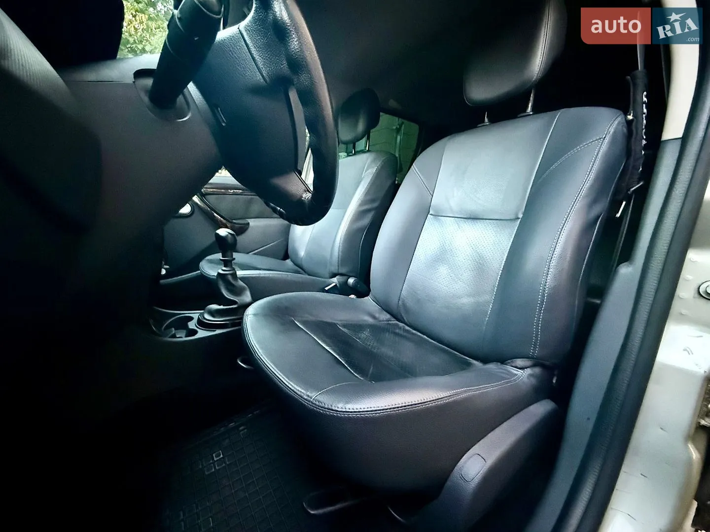 2011 Dacia Duster - мініатюра 11