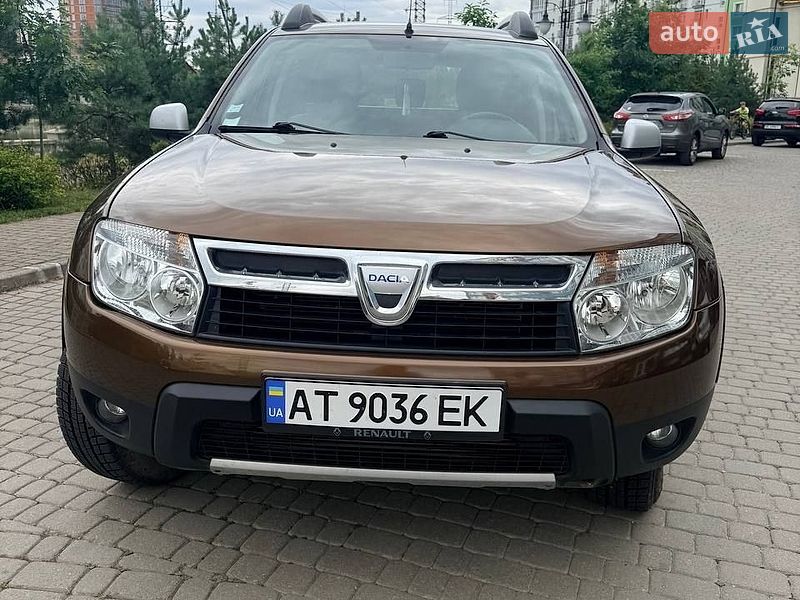 Позашляховик / Кросовер Dacia Duster 2011 в Івано-Франківську