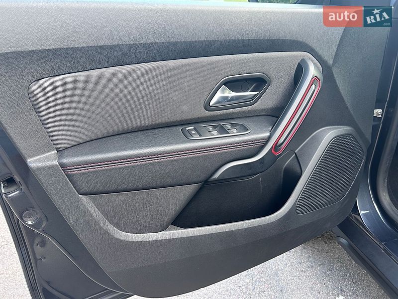 Позашляховик / Кросовер Dacia Duster 2019 в Ковелі