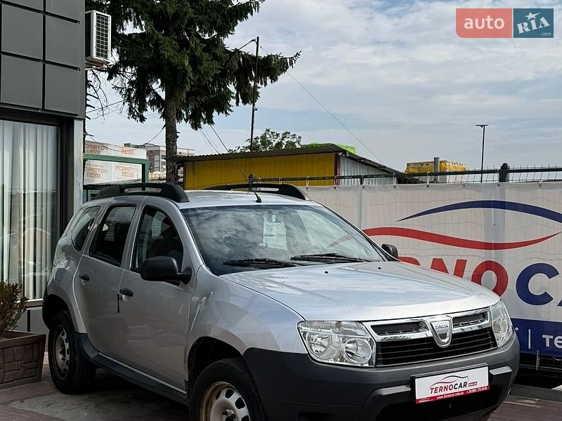 Dacia Duster 2011