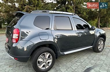 Позашляховик / Кросовер Dacia Duster 2014 в Дубні