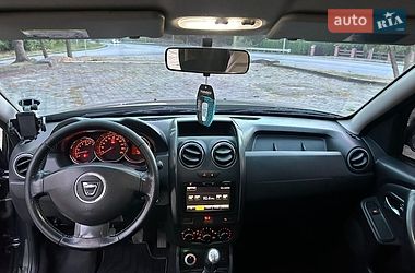 Позашляховик / Кросовер Dacia Duster 2014 в Дубні