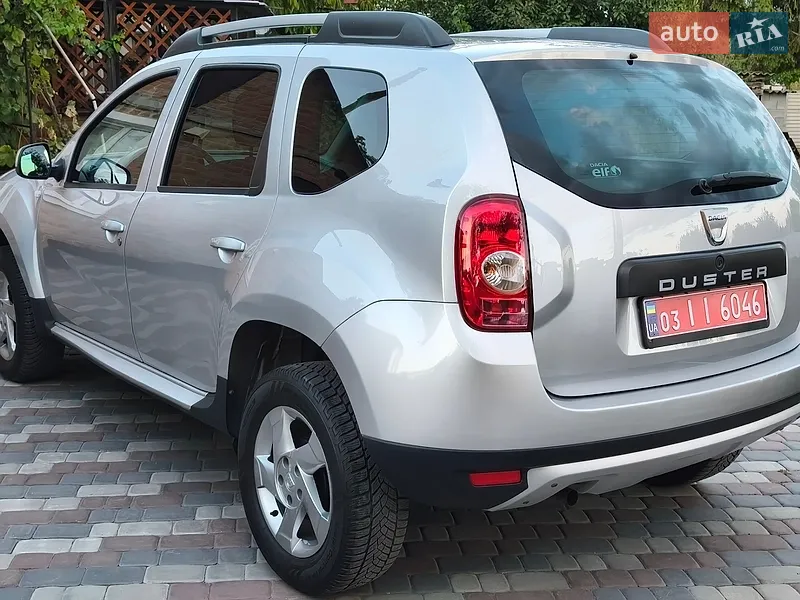 Dacia Duster 2011