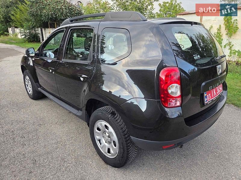 Внедорожник / Кроссовер Dacia Duster 2011 в Каменском