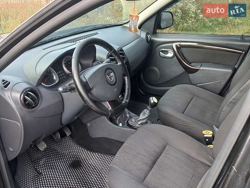 Внедорожник / Кроссовер Dacia Duster 2011 в Луцке