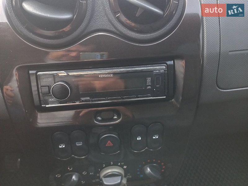 Внедорожник / Кроссовер Dacia Duster 2011 в Луцке