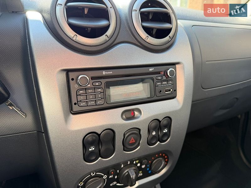 Внедорожник / Кроссовер Dacia Duster 2013 в Тернополе фото 27 Внедорожник / Кроссовер Dacia Duster 2013 в Тернополе