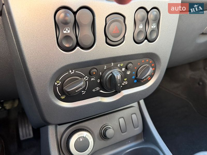 Внедорожник / Кроссовер Dacia Duster 2013 в Тернополе фото 29 Внедорожник / Кроссовер Dacia Duster 2013 в Тернополе