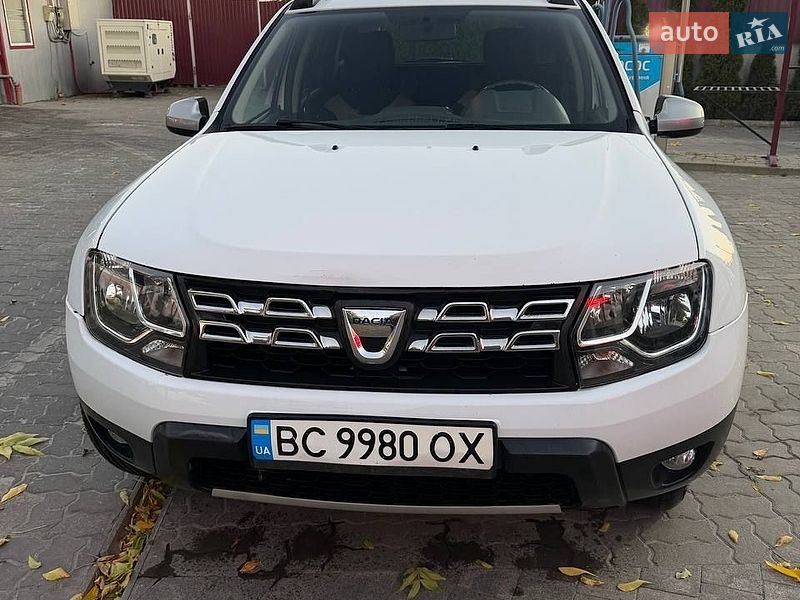 Позашляховик / Кросовер Dacia Duster 2016 в Львові
