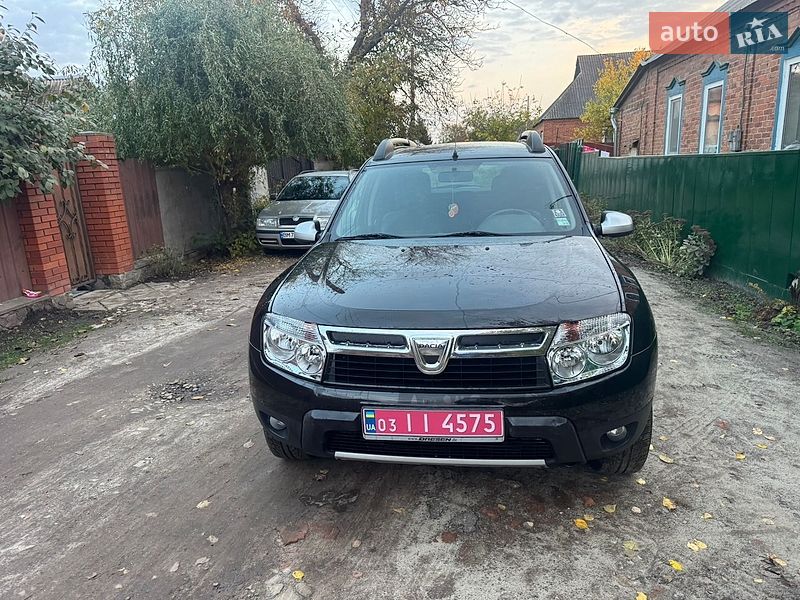 Позашляховик / Кросовер Dacia Duster 2012 в Охтирці