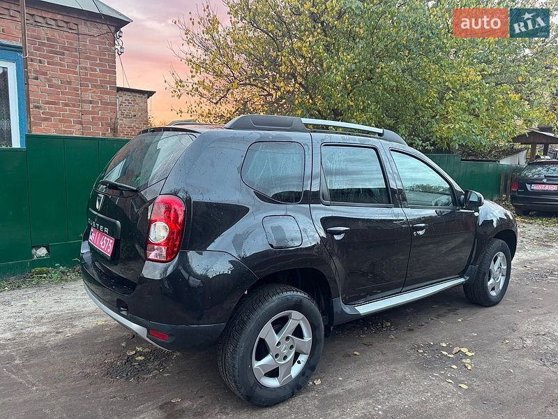 Позашляховик / Кросовер Dacia Duster 2012 в Охтирці
