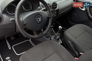 Внедорожник / Кроссовер Dacia Duster 2010 в Чернигове