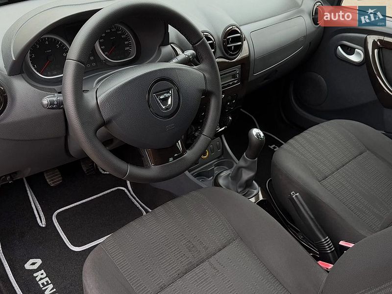 Внедорожник / Кроссовер Dacia Duster 2010 в Чернигове
