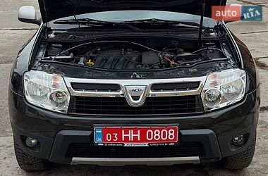 Внедорожник / Кроссовер Dacia Duster 2010 в Чернигове
