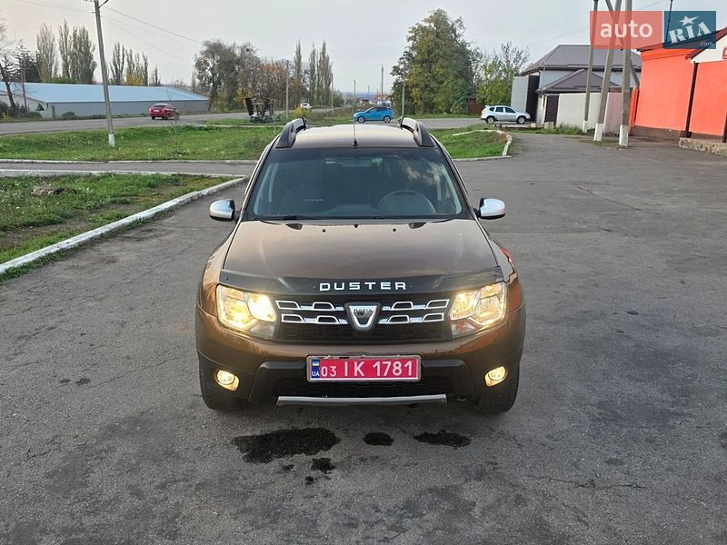 Позашляховик / Кросовер Dacia Duster 2015 в Новоархангельську