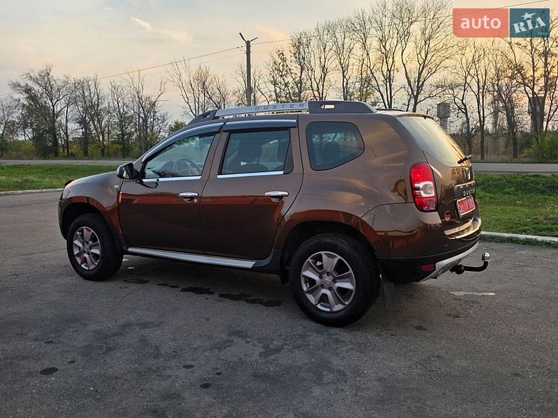 Позашляховик / Кросовер Dacia Duster 2015 в Новоархангельську