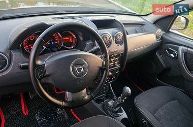 Позашляховик / Кросовер Dacia Duster 2015 в Новоархангельську