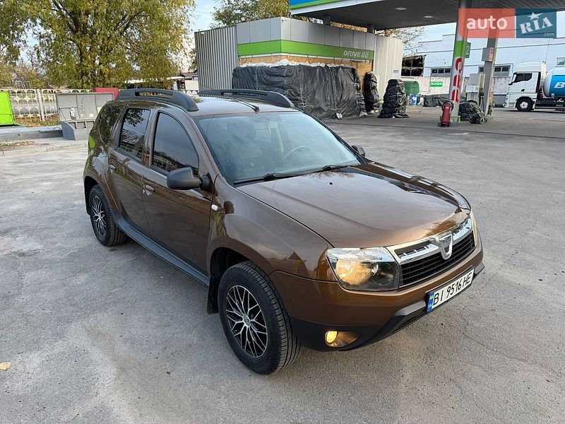 Позашляховик / Кросовер Dacia Duster 2013 в Лубнах