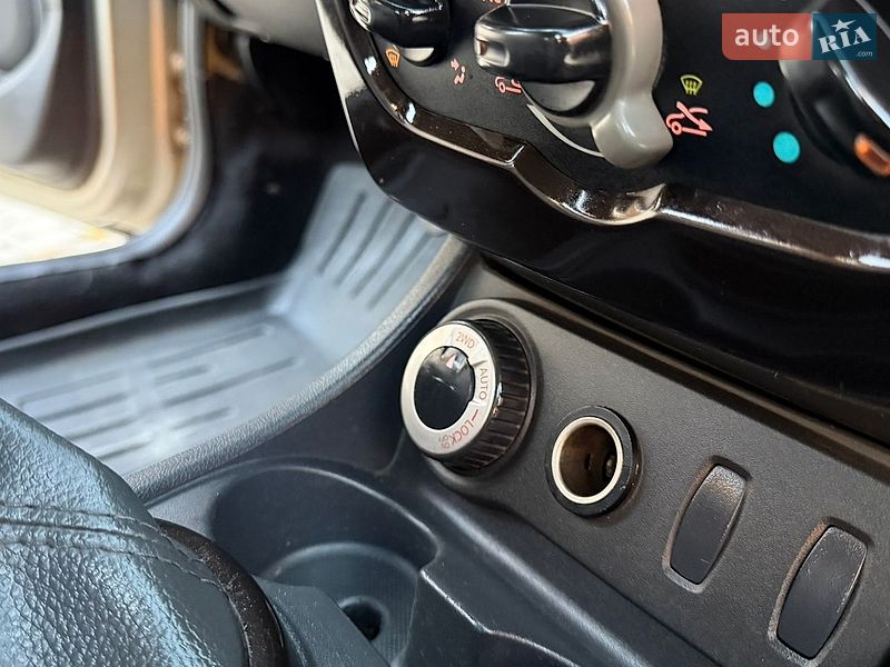 Внедорожник / Кроссовер Dacia Duster 2012 в Борщеве