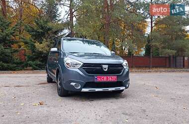 Минивэн Dacia Lodgy Stepway 2017 в Харькове