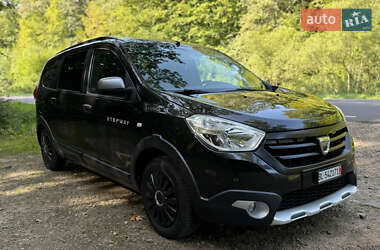 Мінівен Dacia Lodgy Stepway 2016 в Стрию