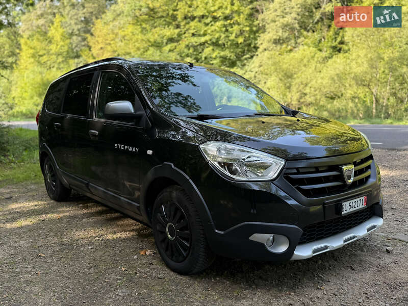 Минивэн Dacia Lodgy Stepway 2016 в Стрые фото Минивэн Dacia Lodgy Stepway 2016 в Стрые