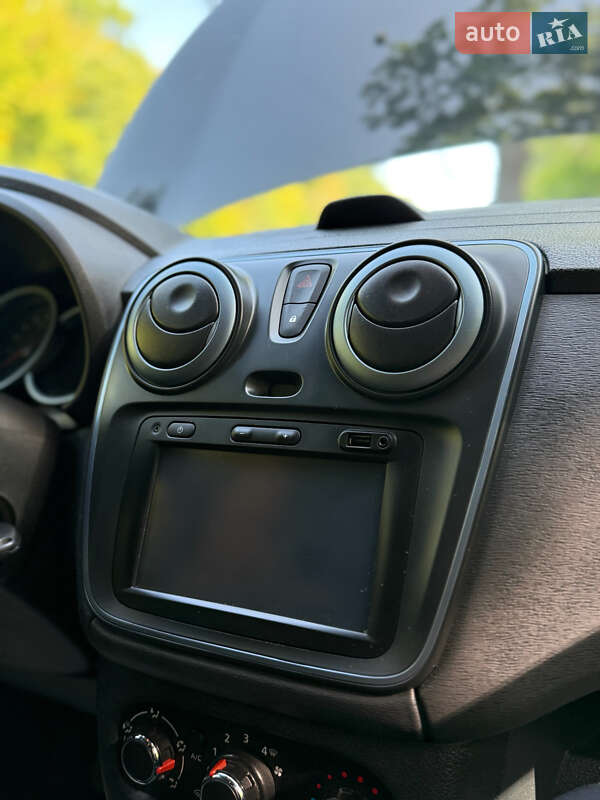 Минивэн Dacia Lodgy Stepway 2016 в Стрые фото 19 Минивэн Dacia Lodgy Stepway 2016 в Стрые