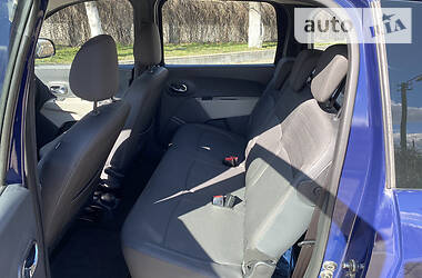 Мінівен Dacia Lodgy 2013 в 