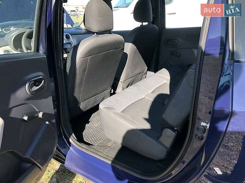 Универсал Dacia Lodgy 2013 в Хмельницком фото 8 Универсал Dacia Lodgy 2013 в Хмельницком