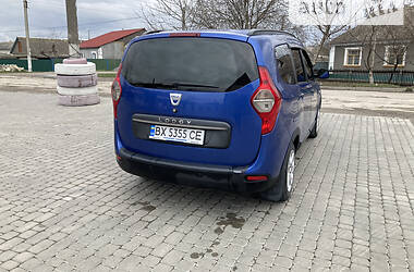 Универсал Dacia Lodgy 2013 в Чемеровцах