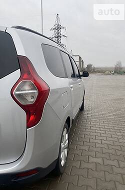 Мінівен Dacia Lodgy 2012 в Рівному