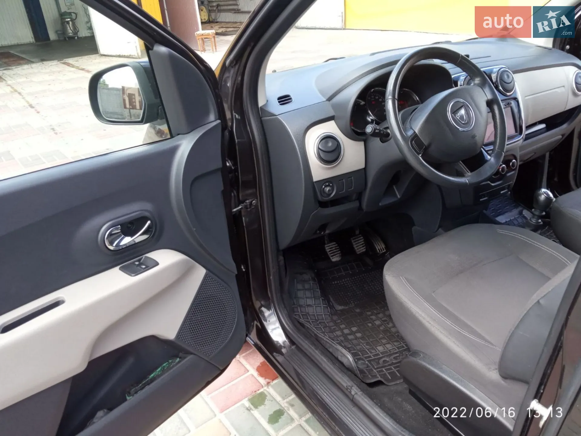 2013 Dacia Lodgy - мініатюра 7