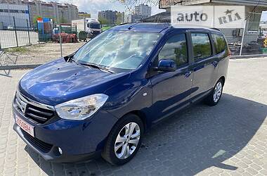 Минивэн Dacia Lodgy 2016 в 