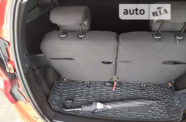 Мінівен Dacia Lodgy 2012 в 