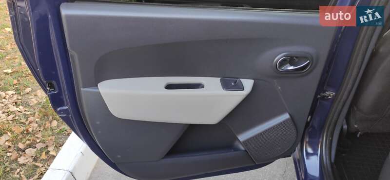 Минивэн Dacia Lodgy 2015 в Харькове