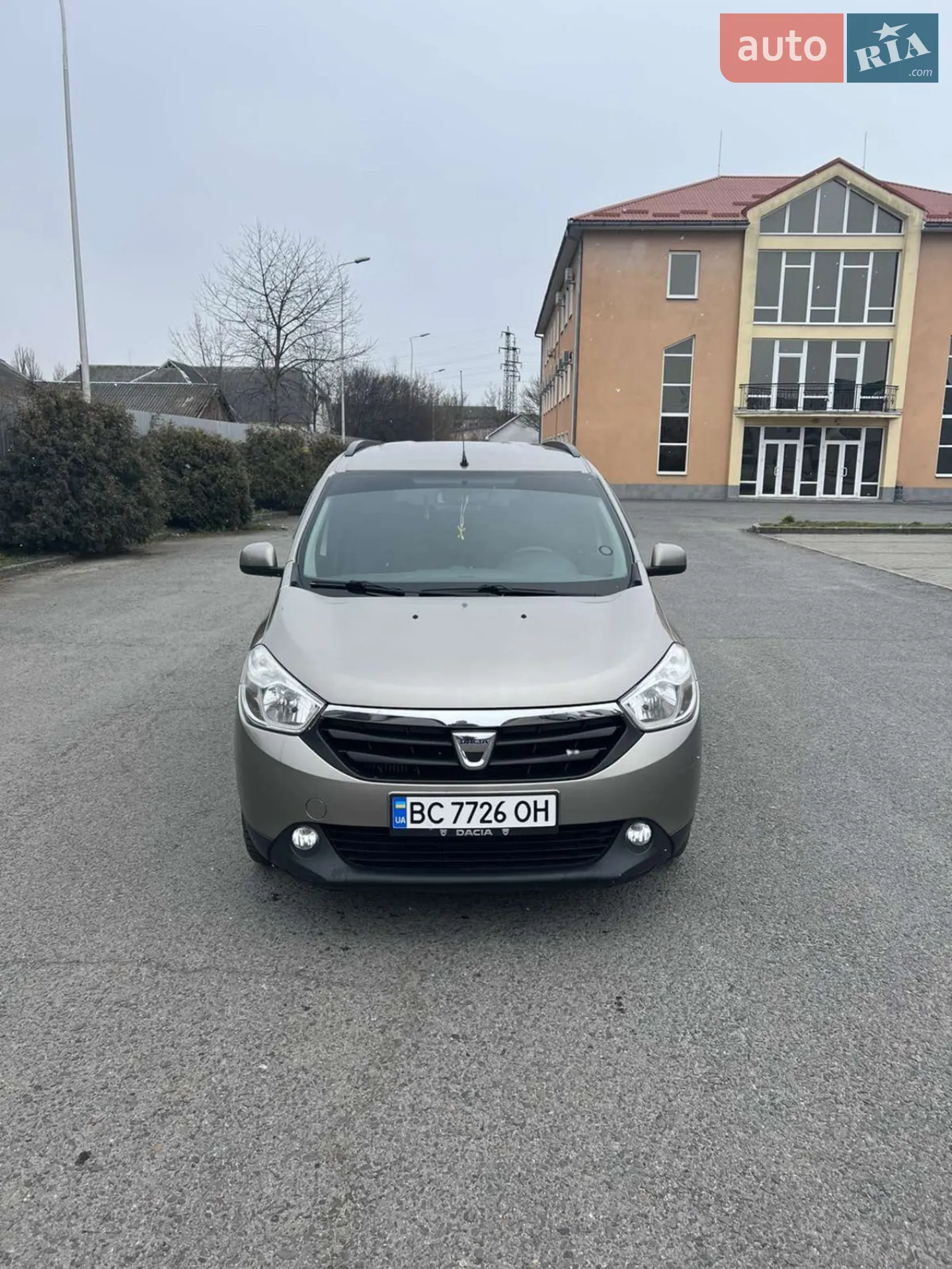 2013 Dacia Lodgy - мініатюра 2