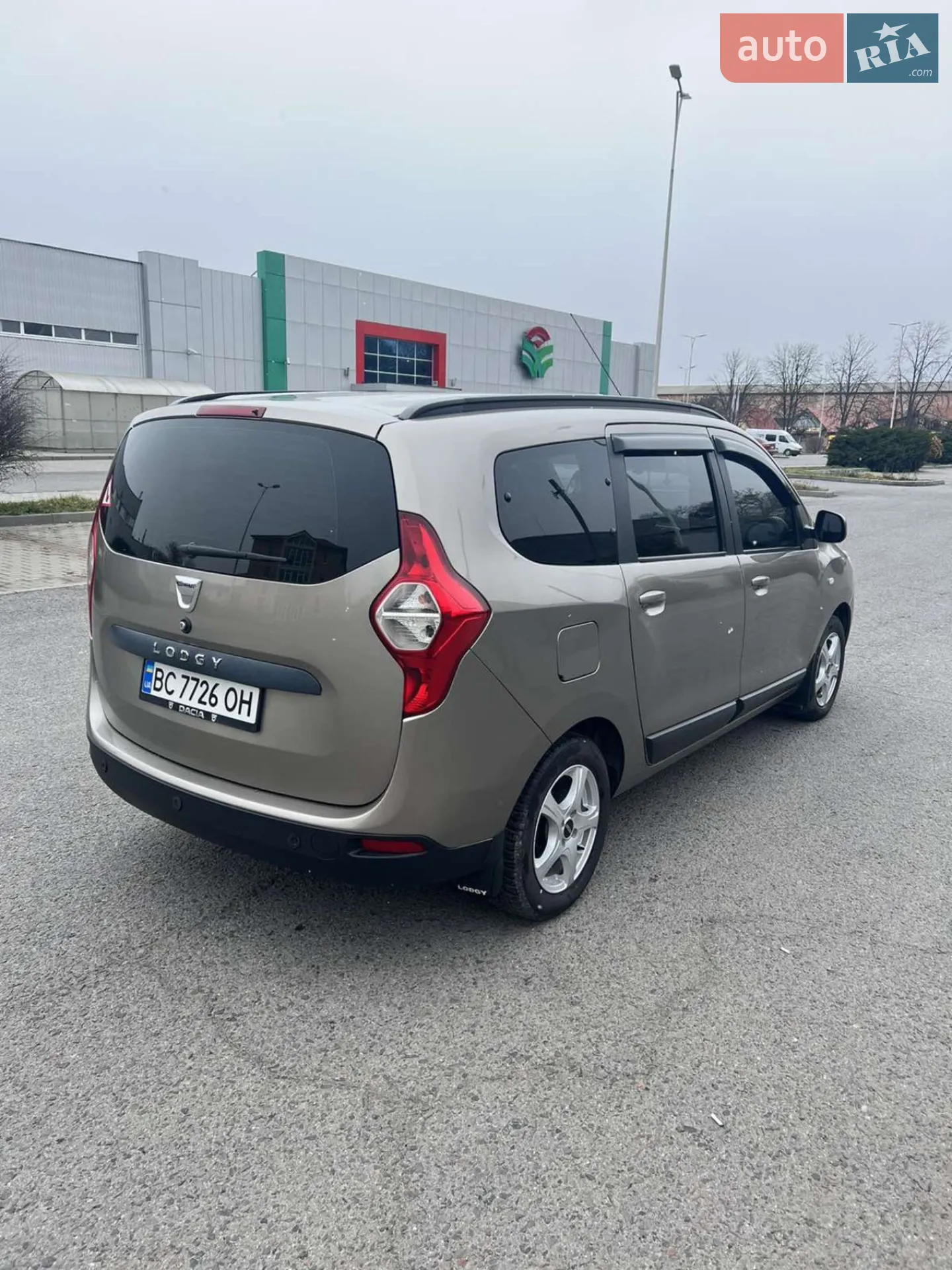 2013 Dacia Lodgy - мініатюра 5