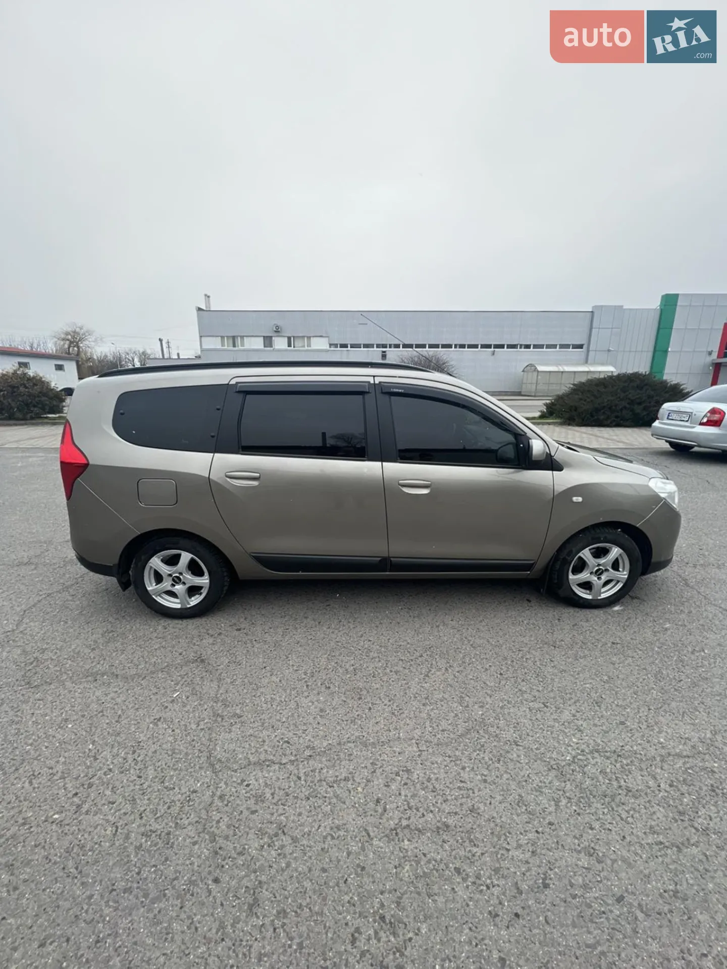 2013 Dacia Lodgy - мініатюра 4