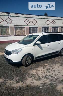 Минивэн Dacia Lodgy 2013 в Луцке