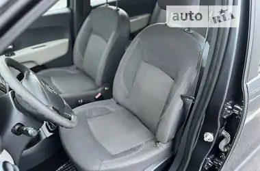 Dacia Lodgy 2013