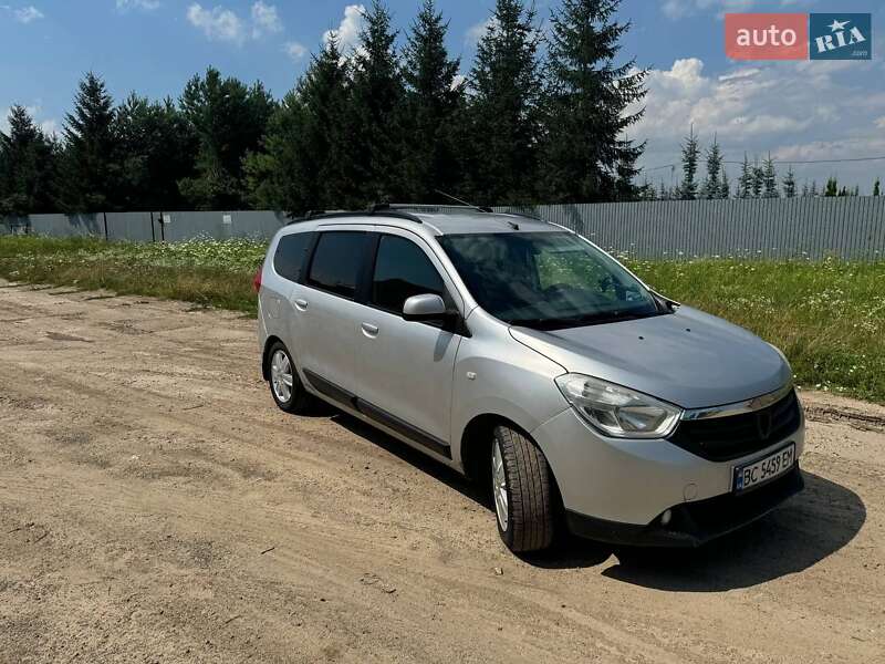 Минивэн Dacia Lodgy 2013 в Самборе