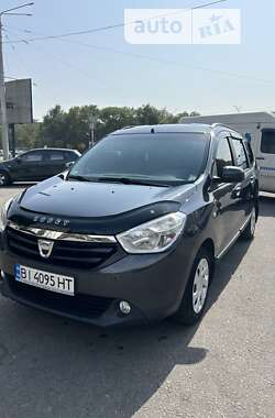 Мінівен Dacia Lodgy 2012 в Запоріжжі