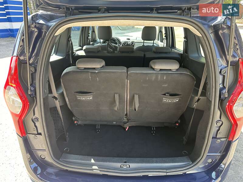 Мінівен Dacia Lodgy 2012 в Лебедині