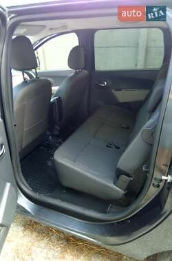 Мінівен Dacia Lodgy 2013 в 