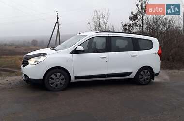 Мінівен Dacia Lodgy 2012 в Харкові