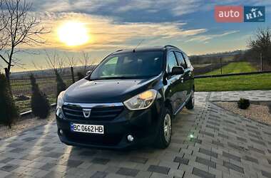 Мінівен Dacia Lodgy 2013 в Львові